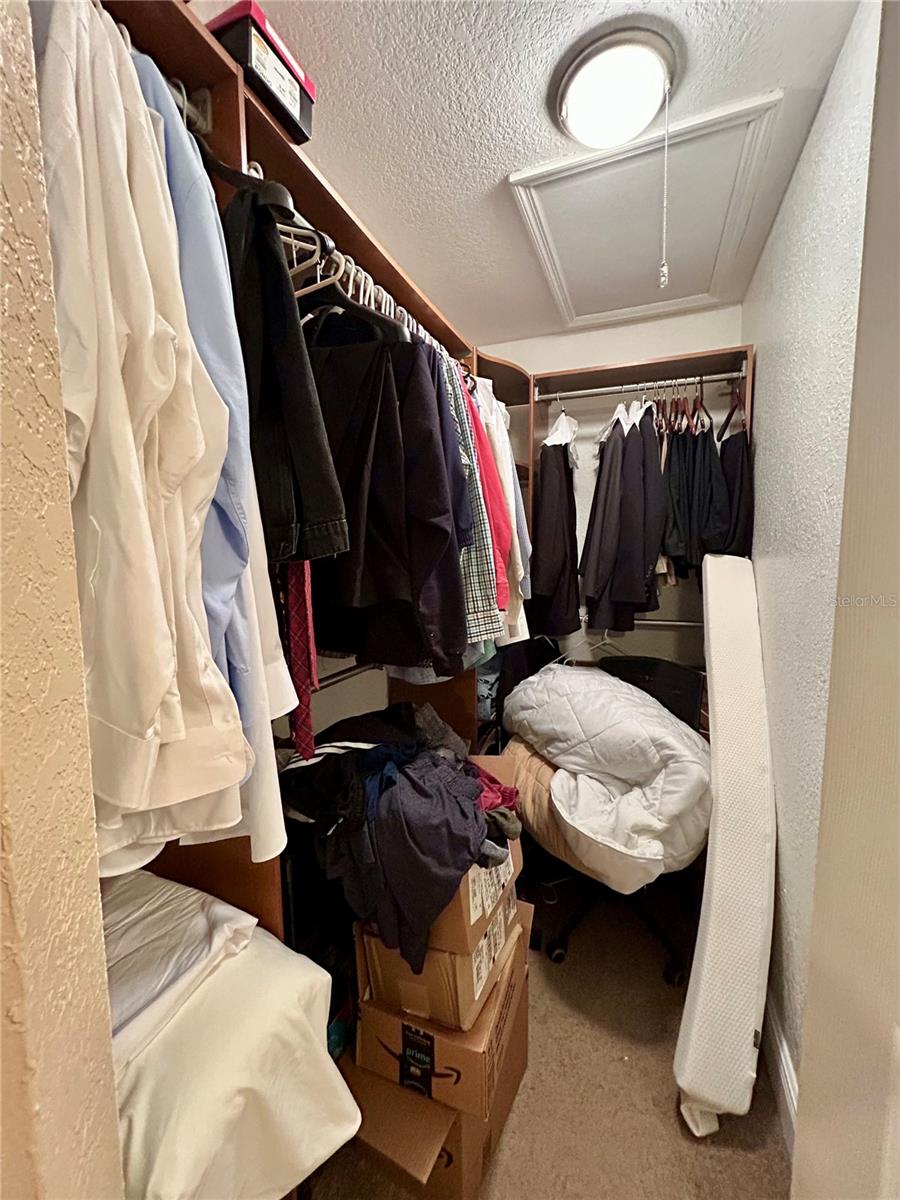 Image 7 of 15 For 2605 Grassy Point Drive 205