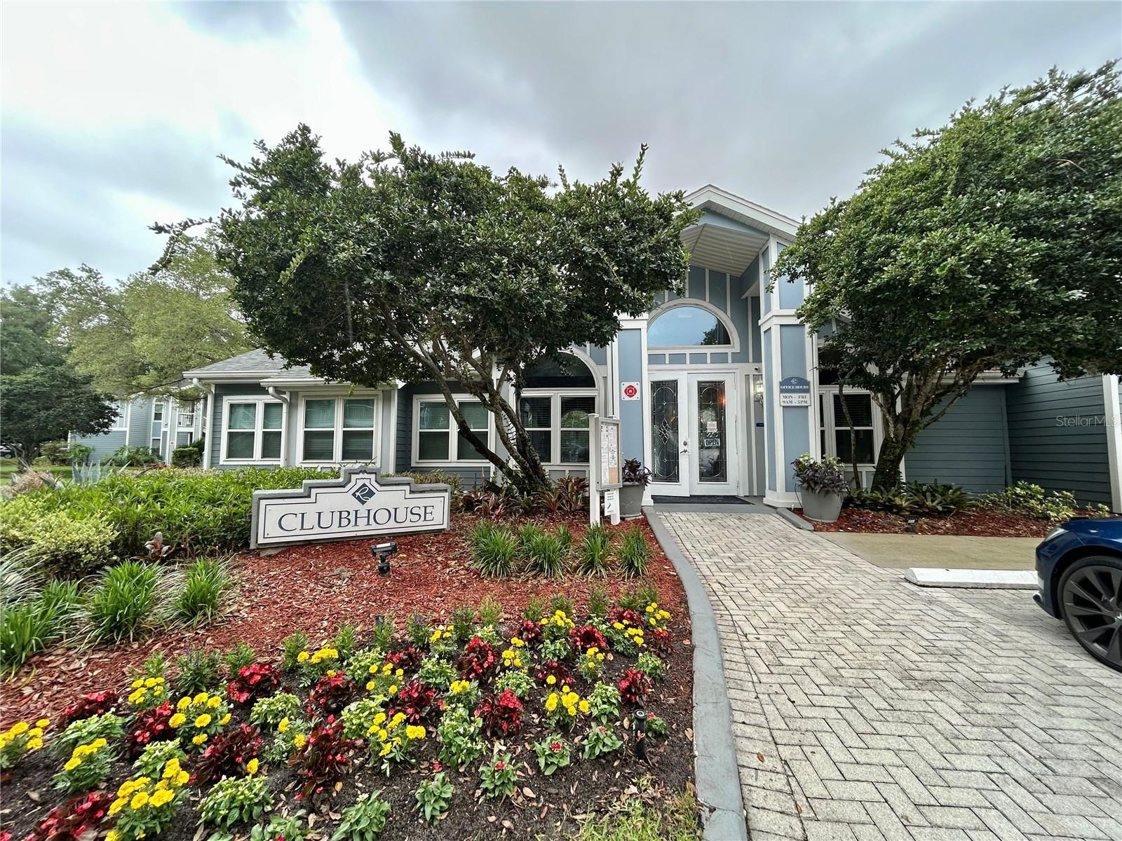 Image 9 of 15 For 2605 Grassy Point Drive 205