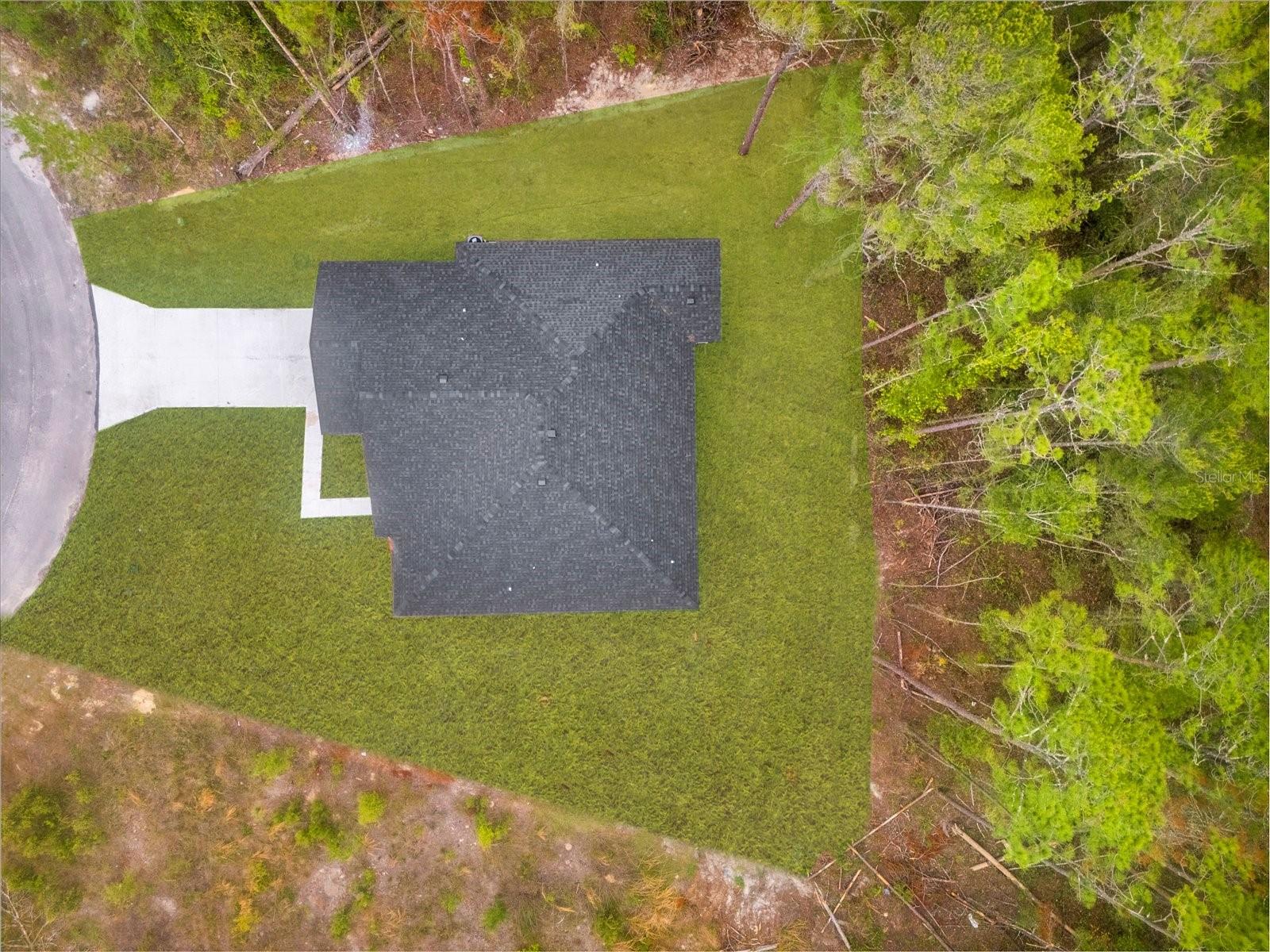 Image 27 of 33 For 8 Sedum Court