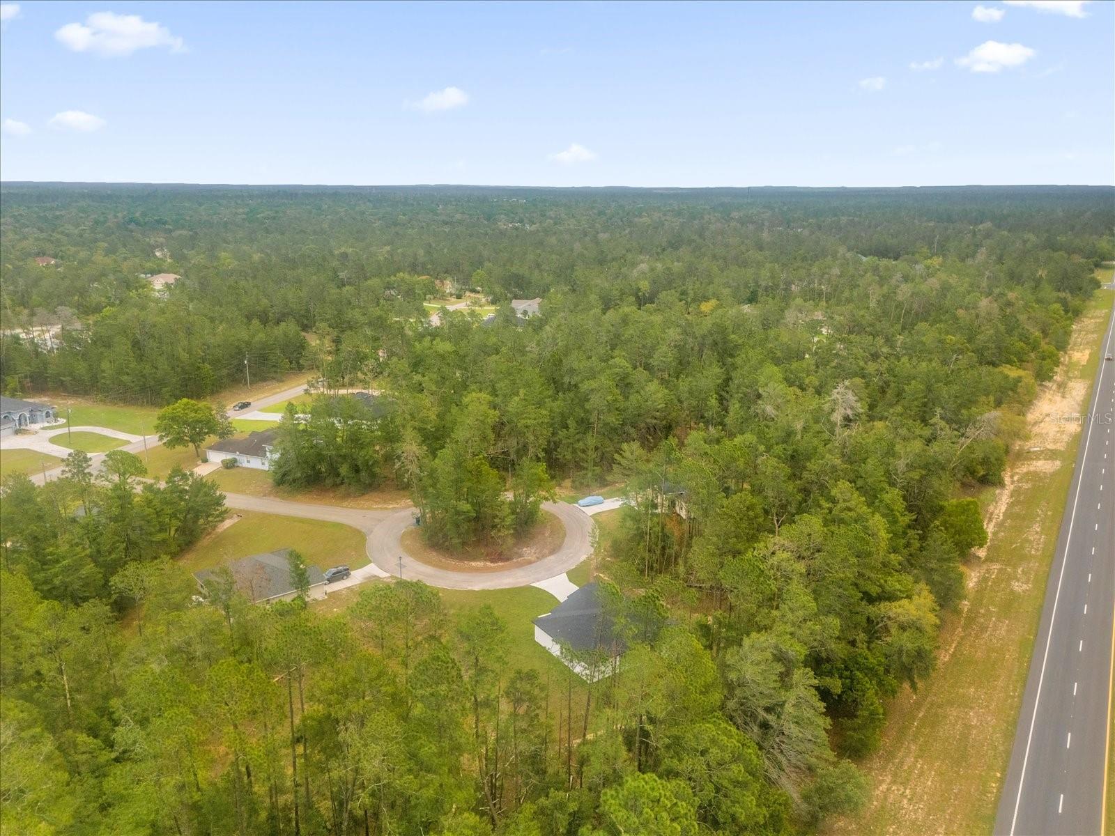 Image 32 of 33 For 8 Sedum Court