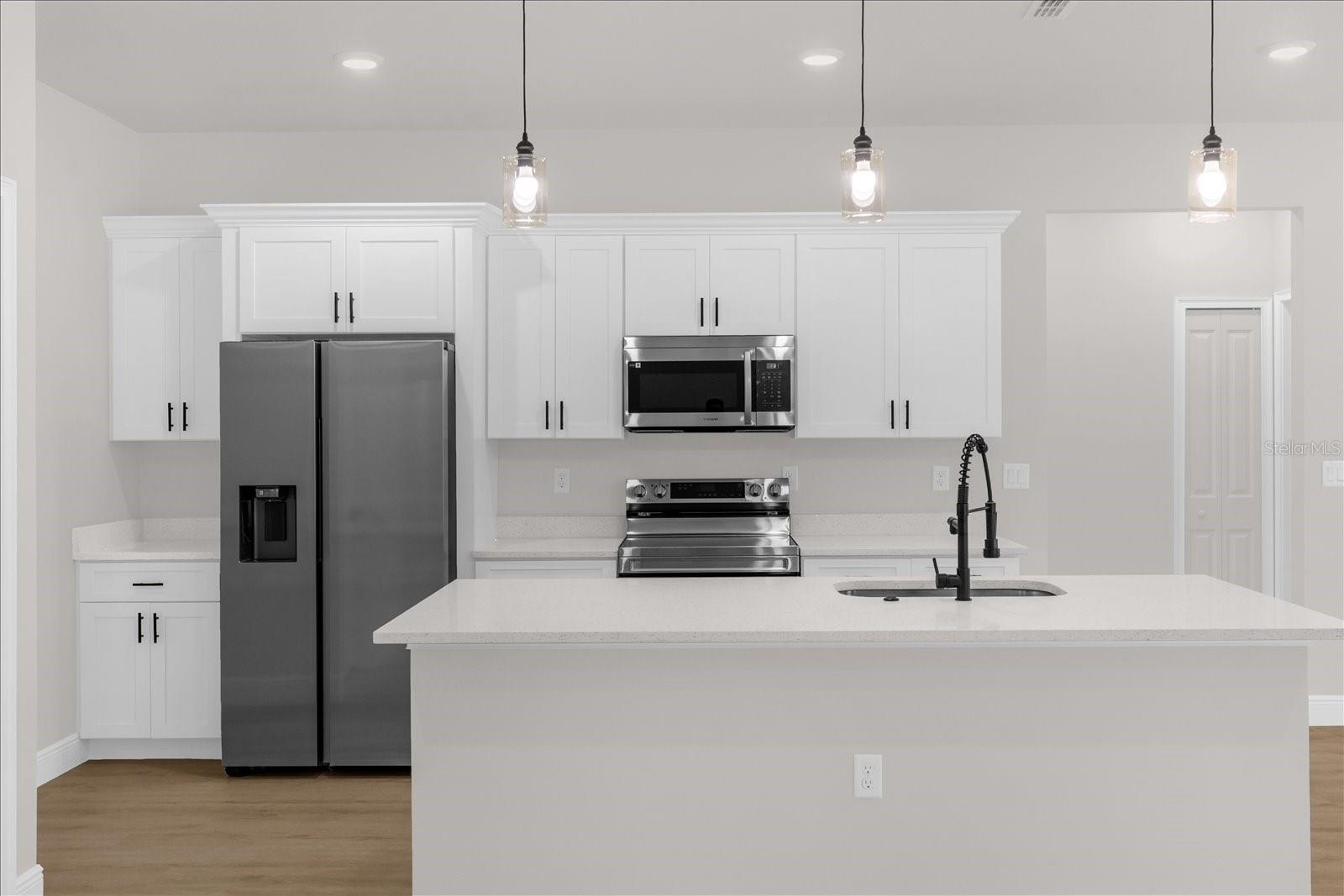 Image 6 of 33 For 8 Sedum Court