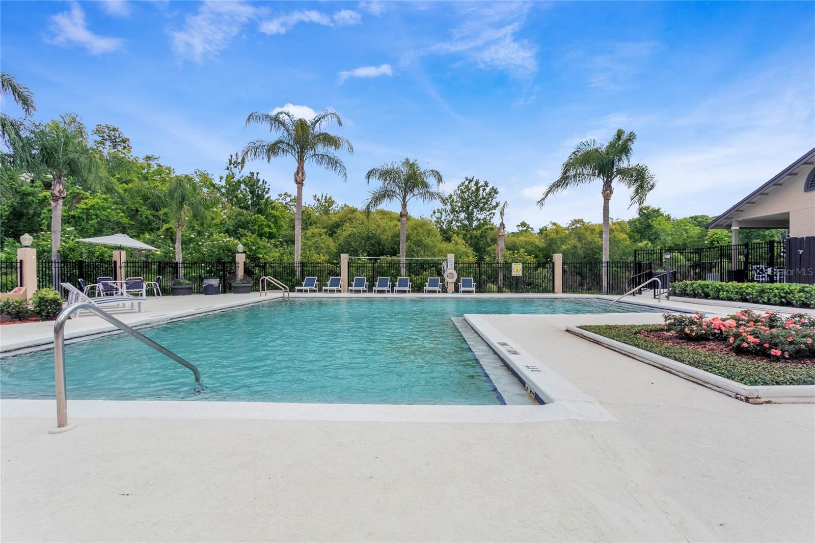 Image 16 of 30 For 633 Buoy Lane 306