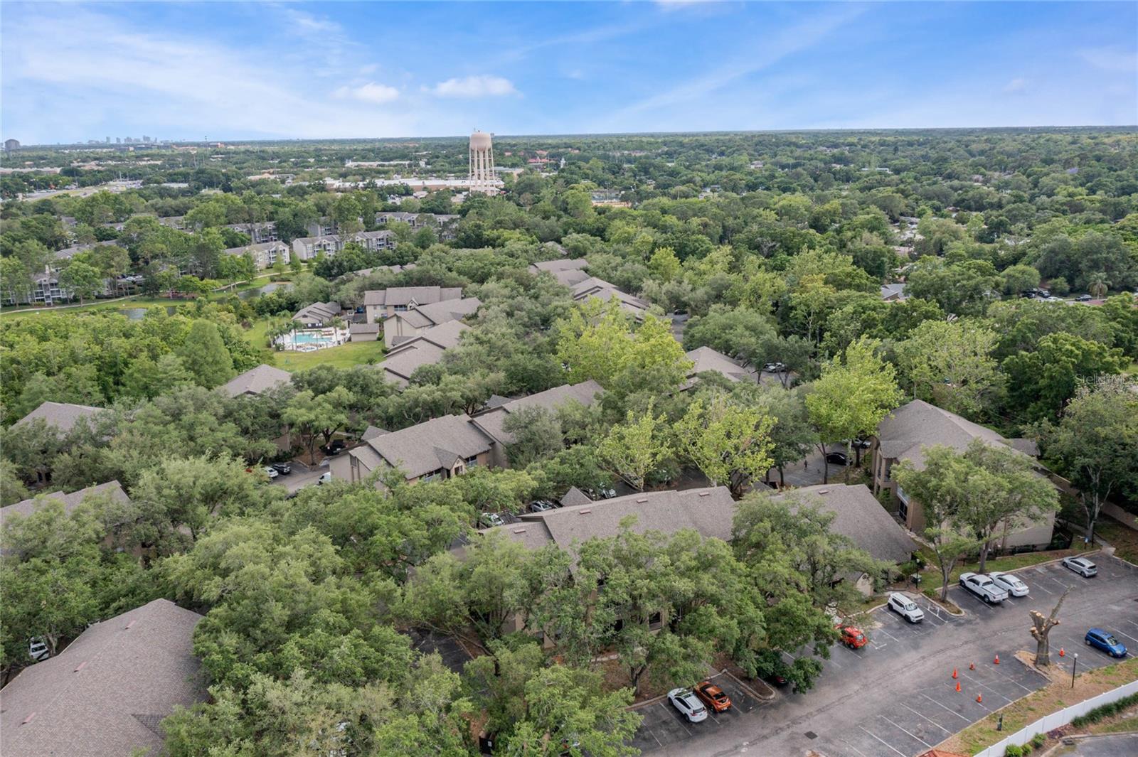 Image 28 of 30 For 633 Buoy Lane 306