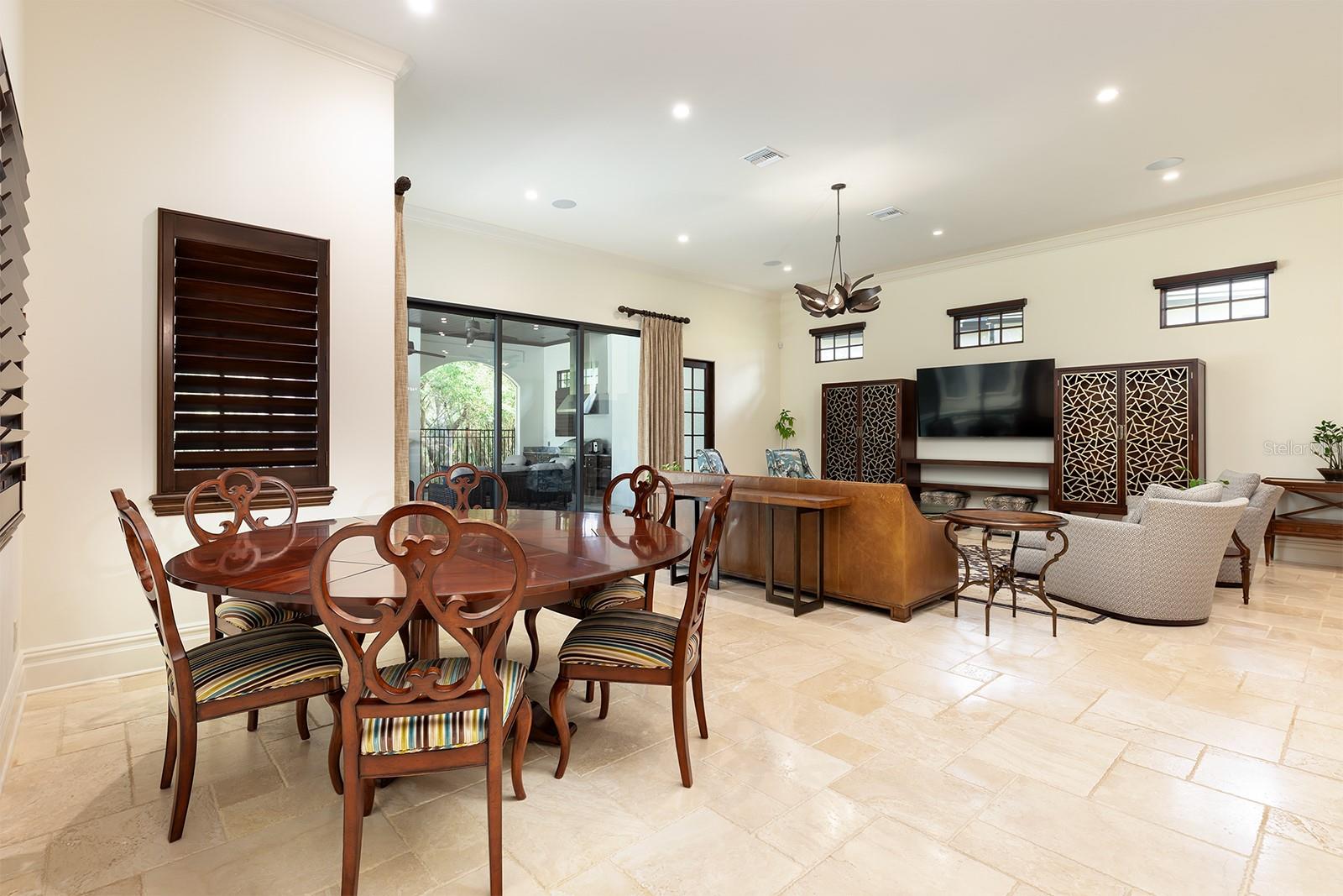 Image 16 of 63 For 9144 Isleworth Gardens Drive