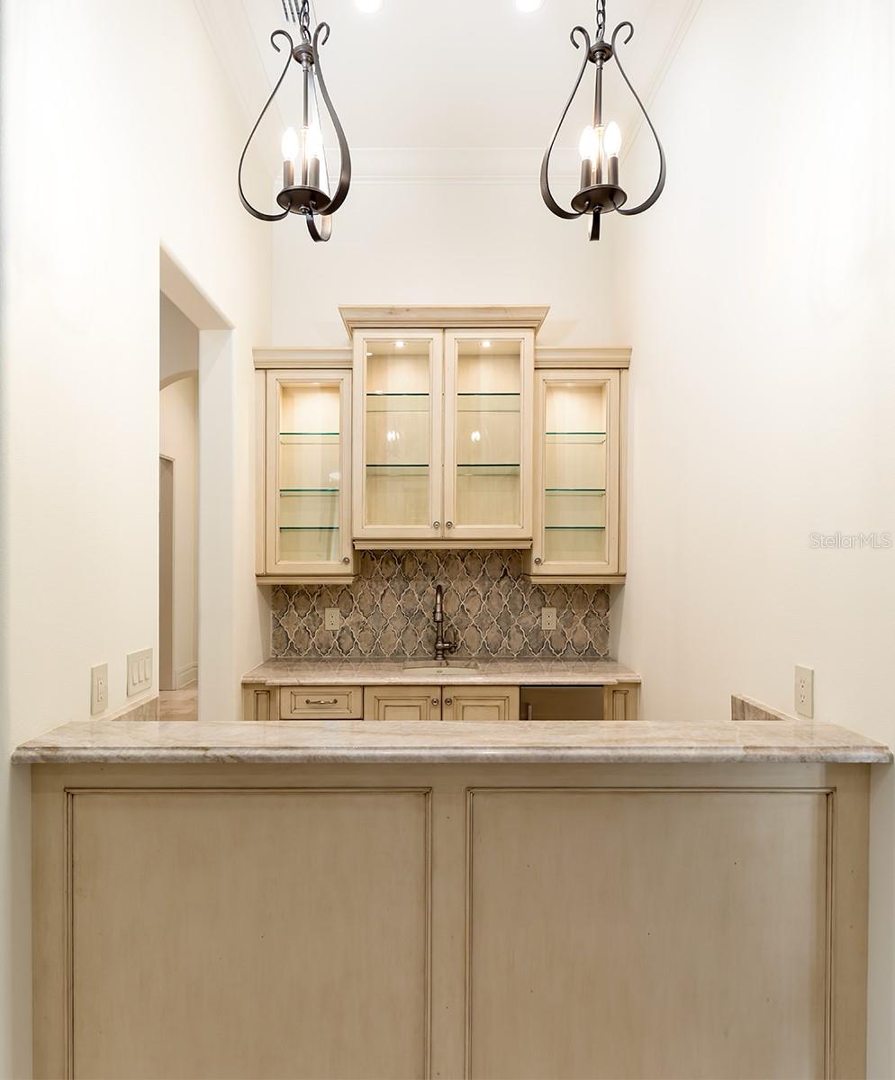 Image 17 of 63 For 9144 Isleworth Gardens Drive