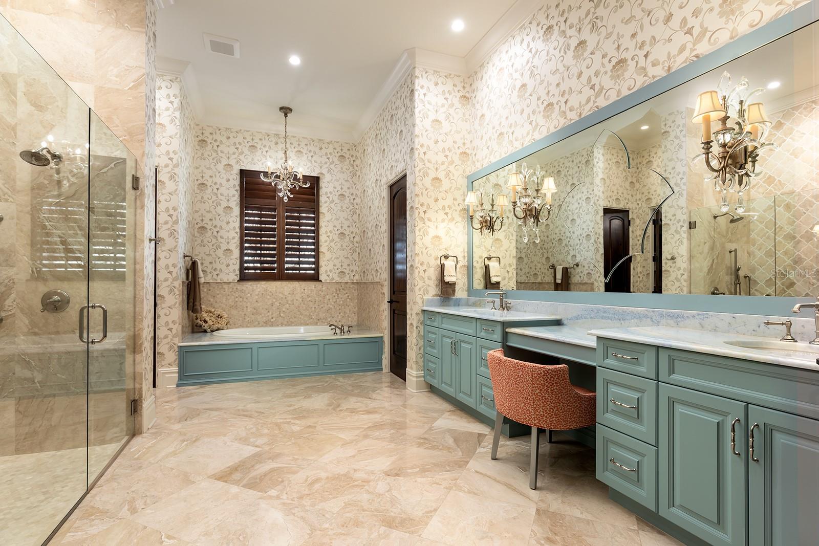 Image 36 of 63 For 9144 Isleworth Gardens Drive