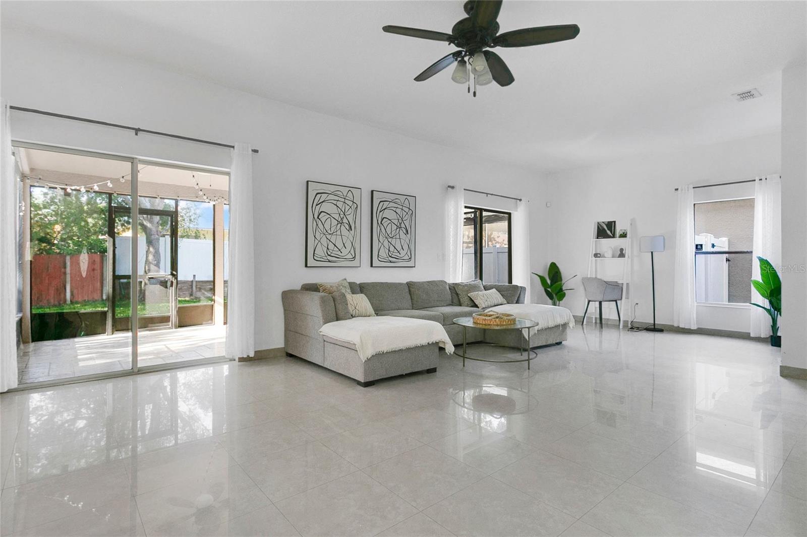 Image 14 of 38 For 4034 Feldspar Trail