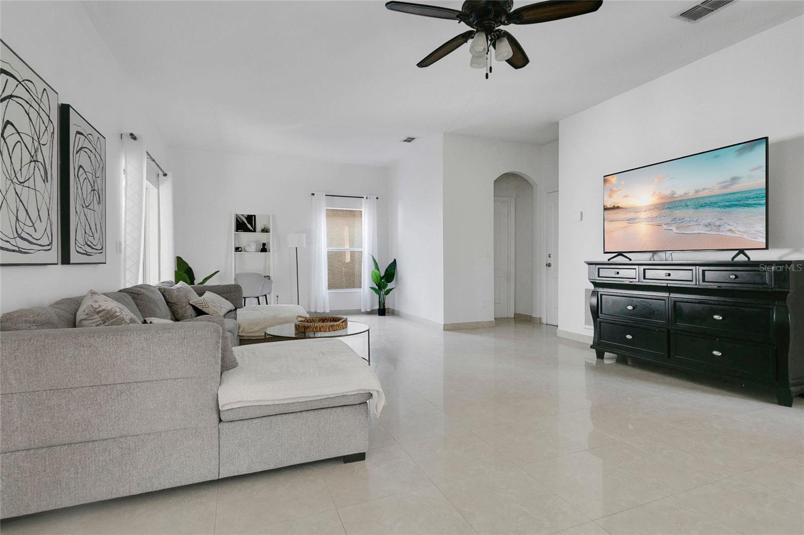 Image 15 of 38 For 4034 Feldspar Trail