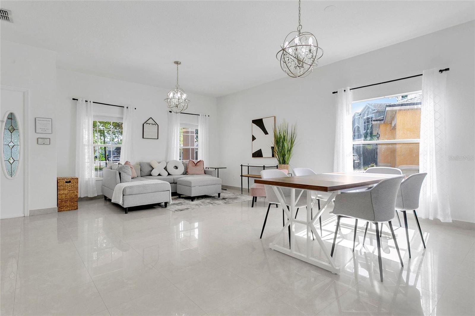 Image 7 of 38 For 4034 Feldspar Trail