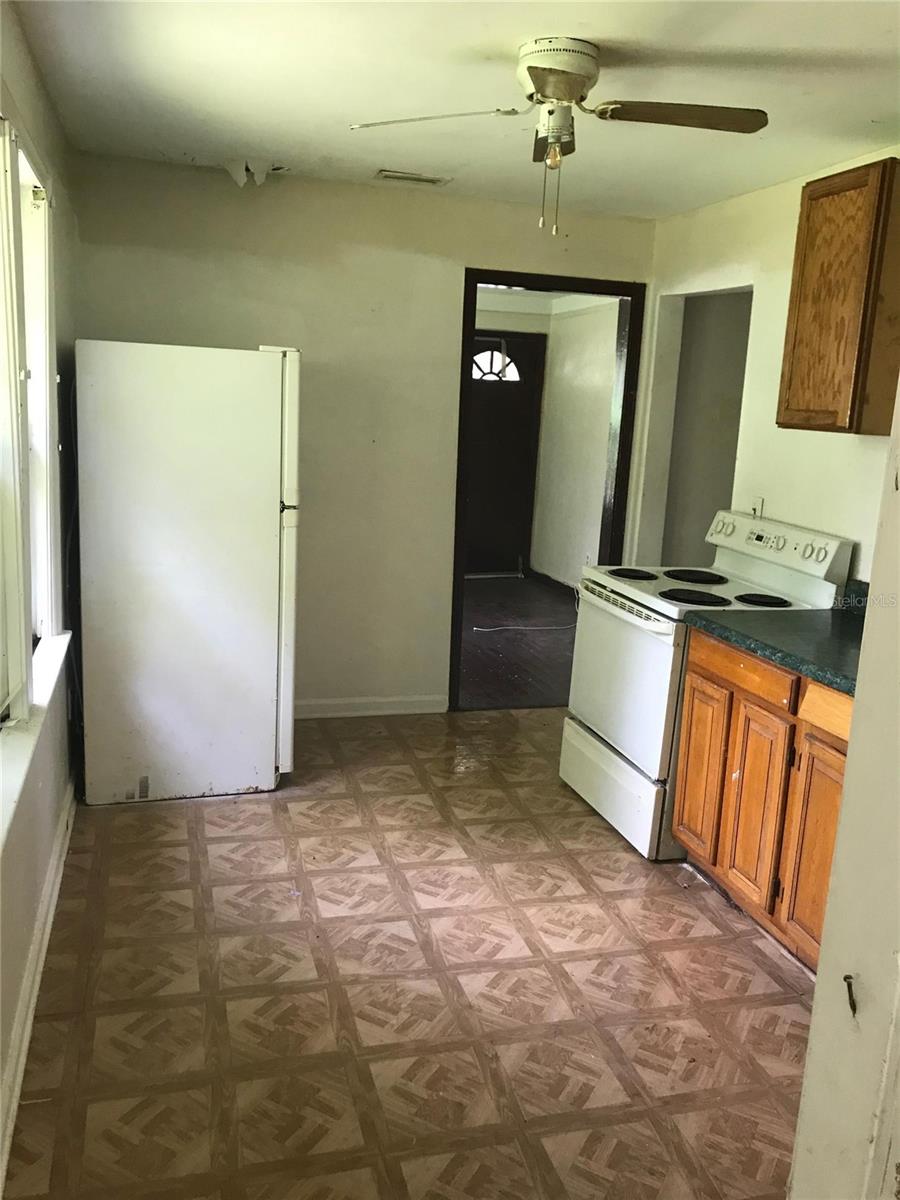 Image 2 of 8 For 1250 27th Street