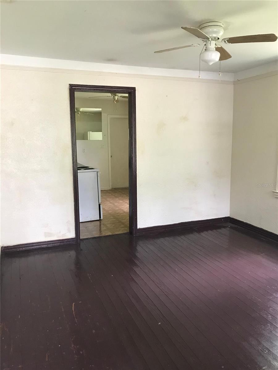 Image 3 of 8 For 1250 27th Street