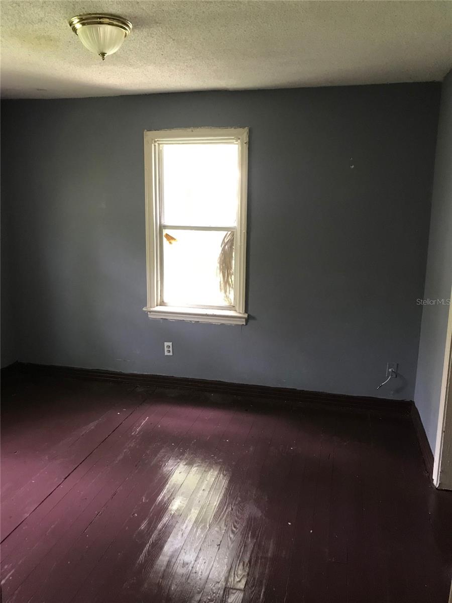 Image 4 of 8 For 1250 27th Street