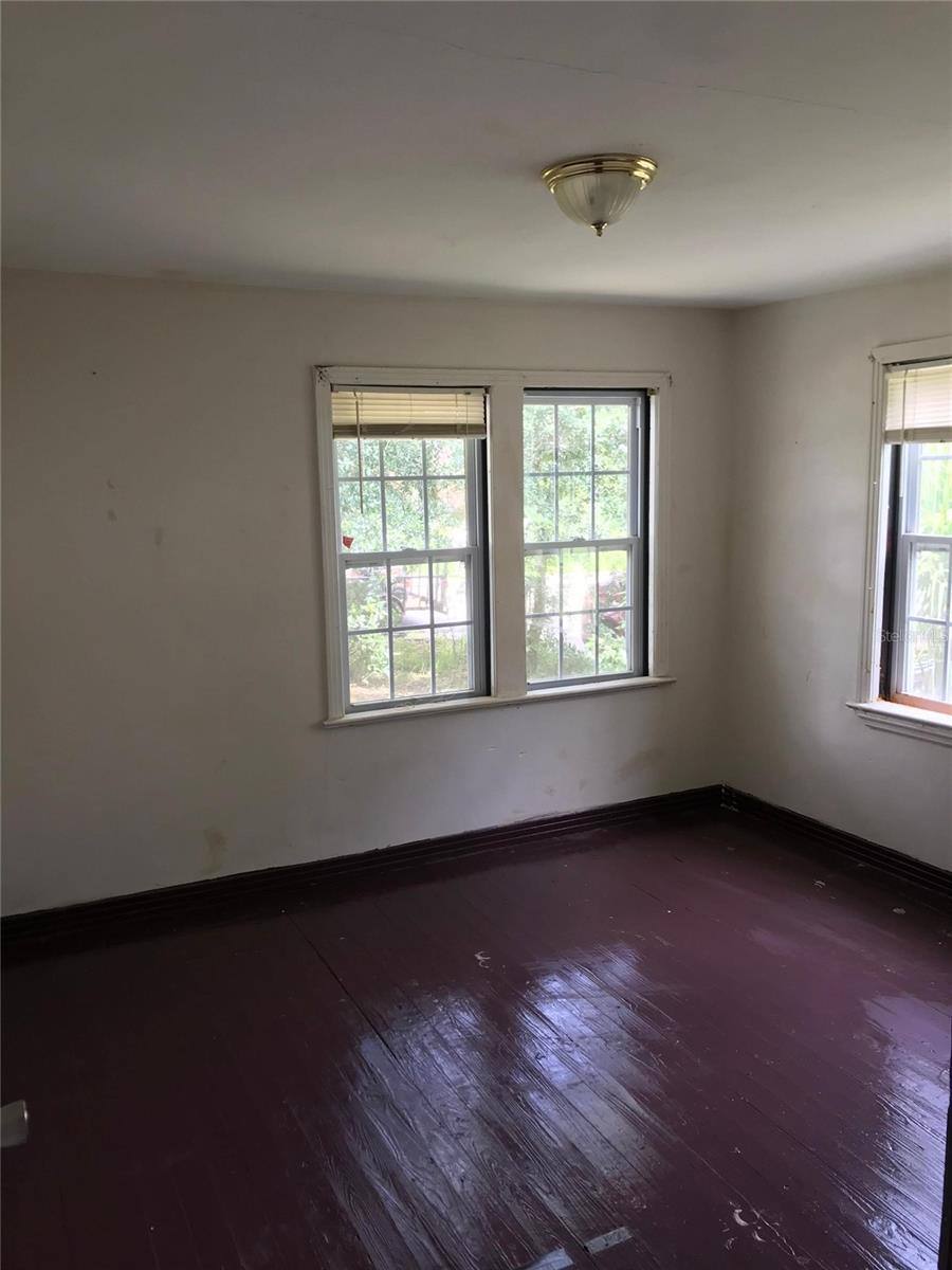 Image 5 of 8 For 1250 27th Street