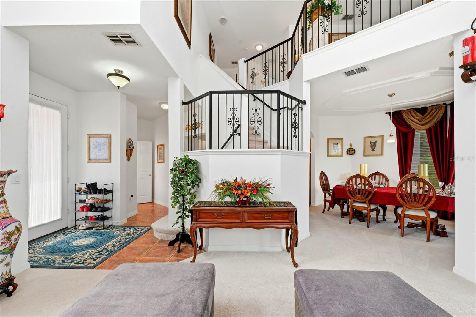 Image 8 of 54 For 910 Lascala Drive