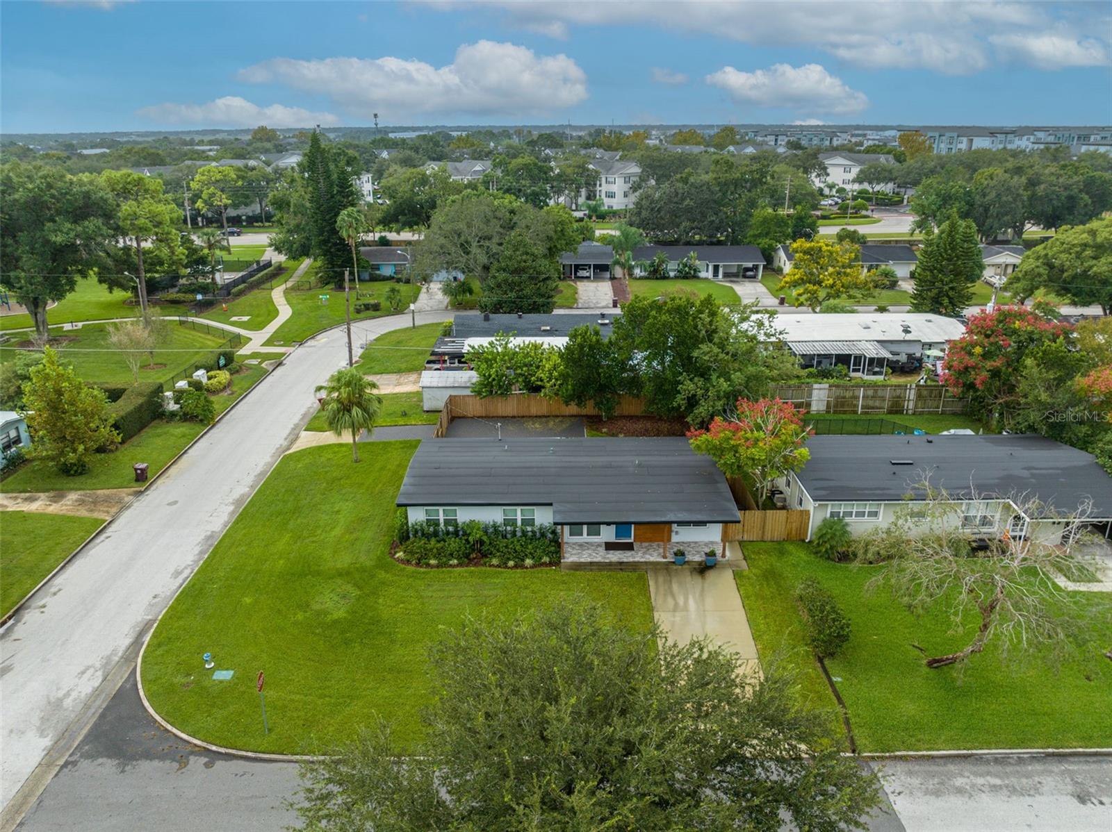 Image 2 of 32 For 4020 Ibis Drive