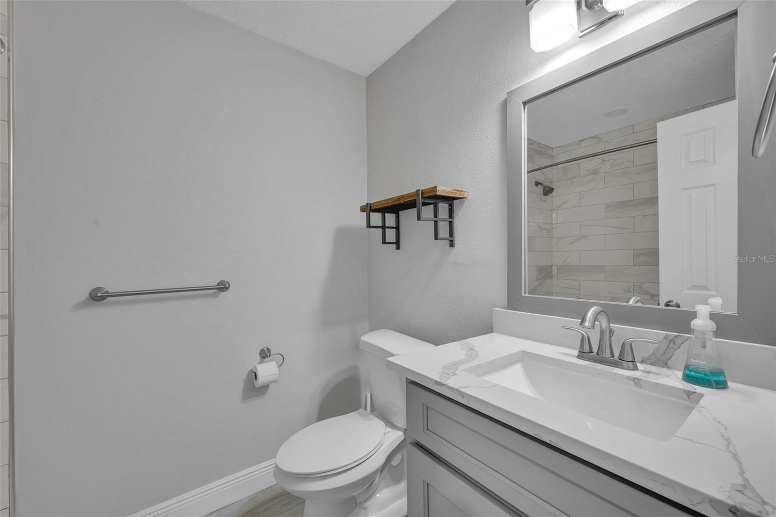 Image 24 of 32 For 4020 Ibis Drive