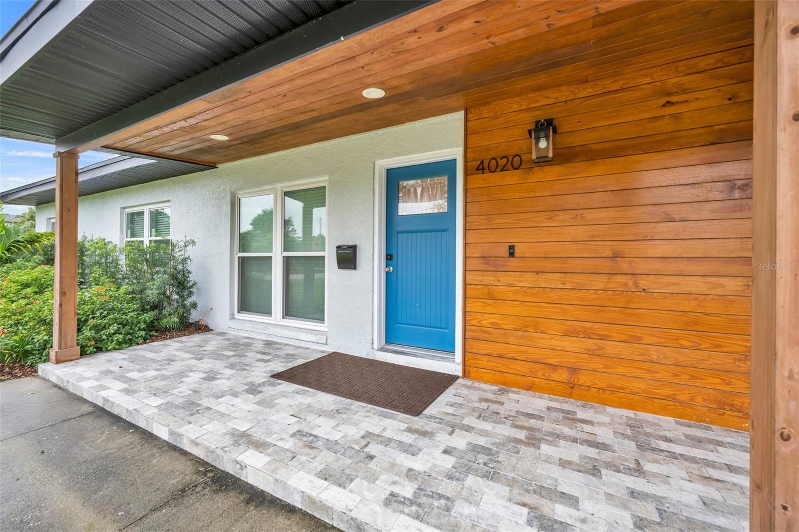 Image 4 of 32 For 4020 Ibis Drive