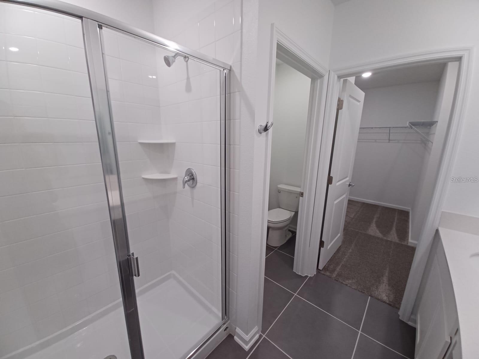 Image 15 of 24 For 926 Jackson Avenue