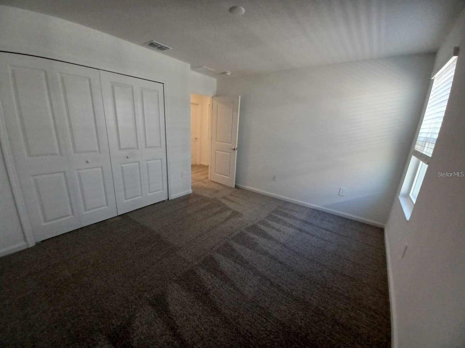 Image 21 of 24 For 926 Jackson Avenue
