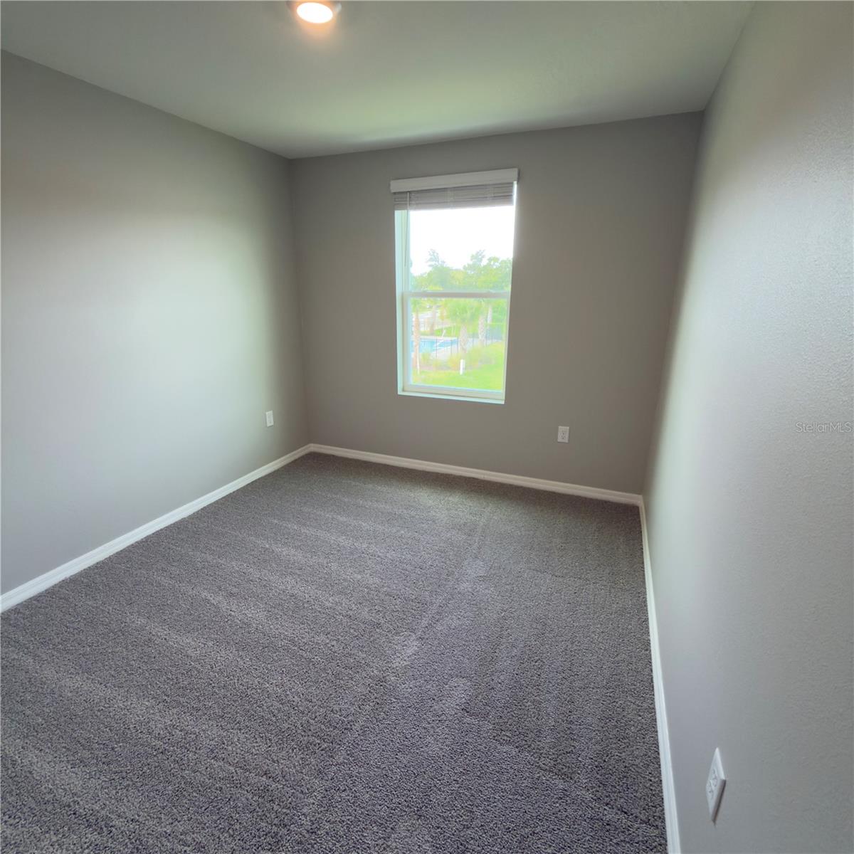 Image 10 of 16 For 542 Zinfandel Drive