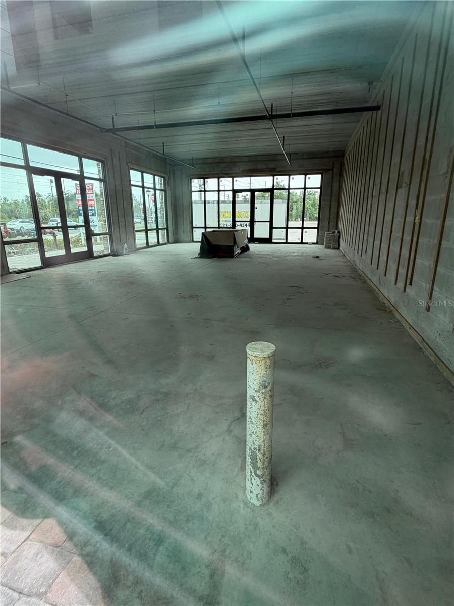 Image 7 of 7 For 4560 Irlo Bronson Memorial Highway A