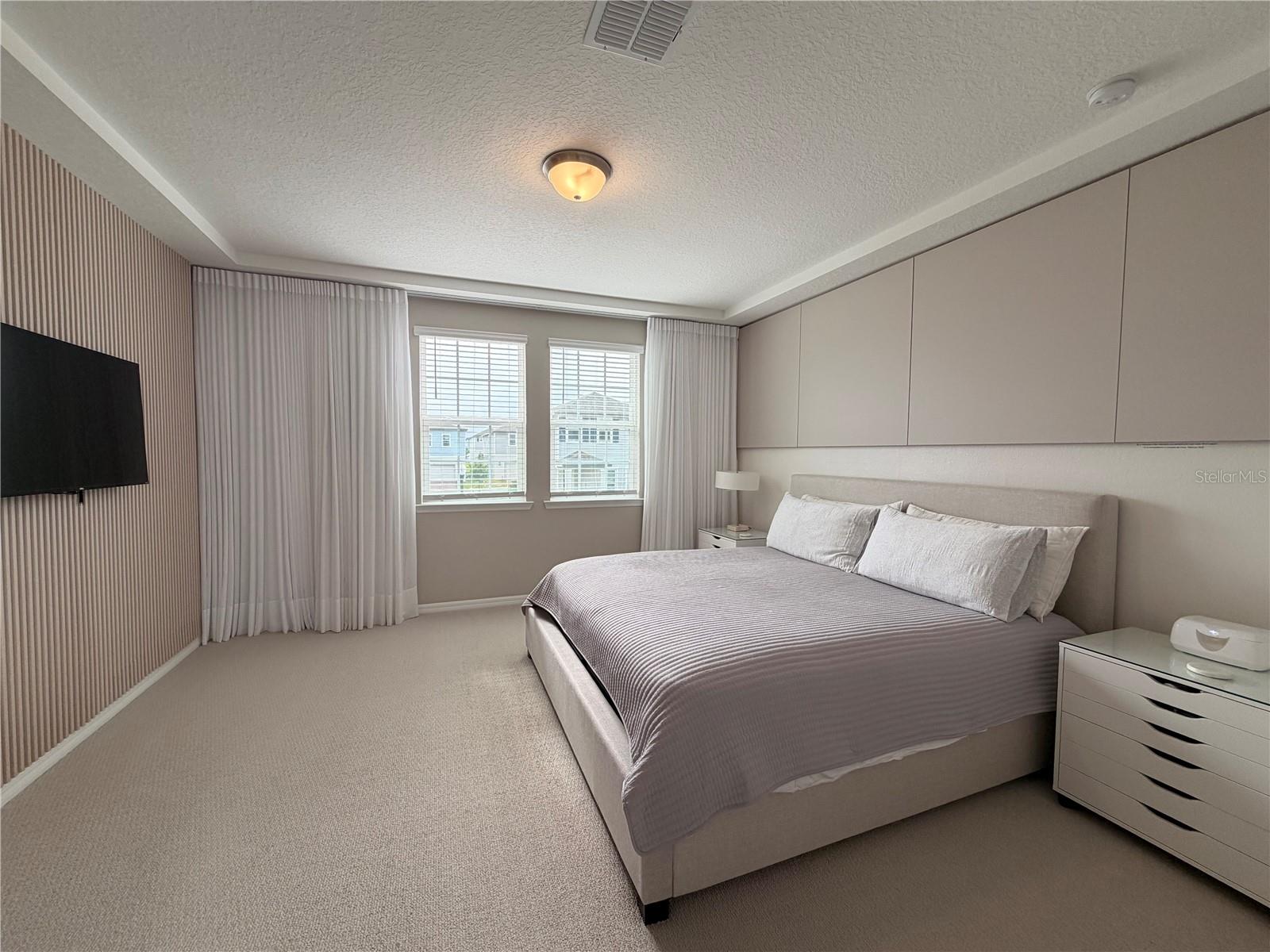 Image 28 of 52 For 4863 Lacewing Drive