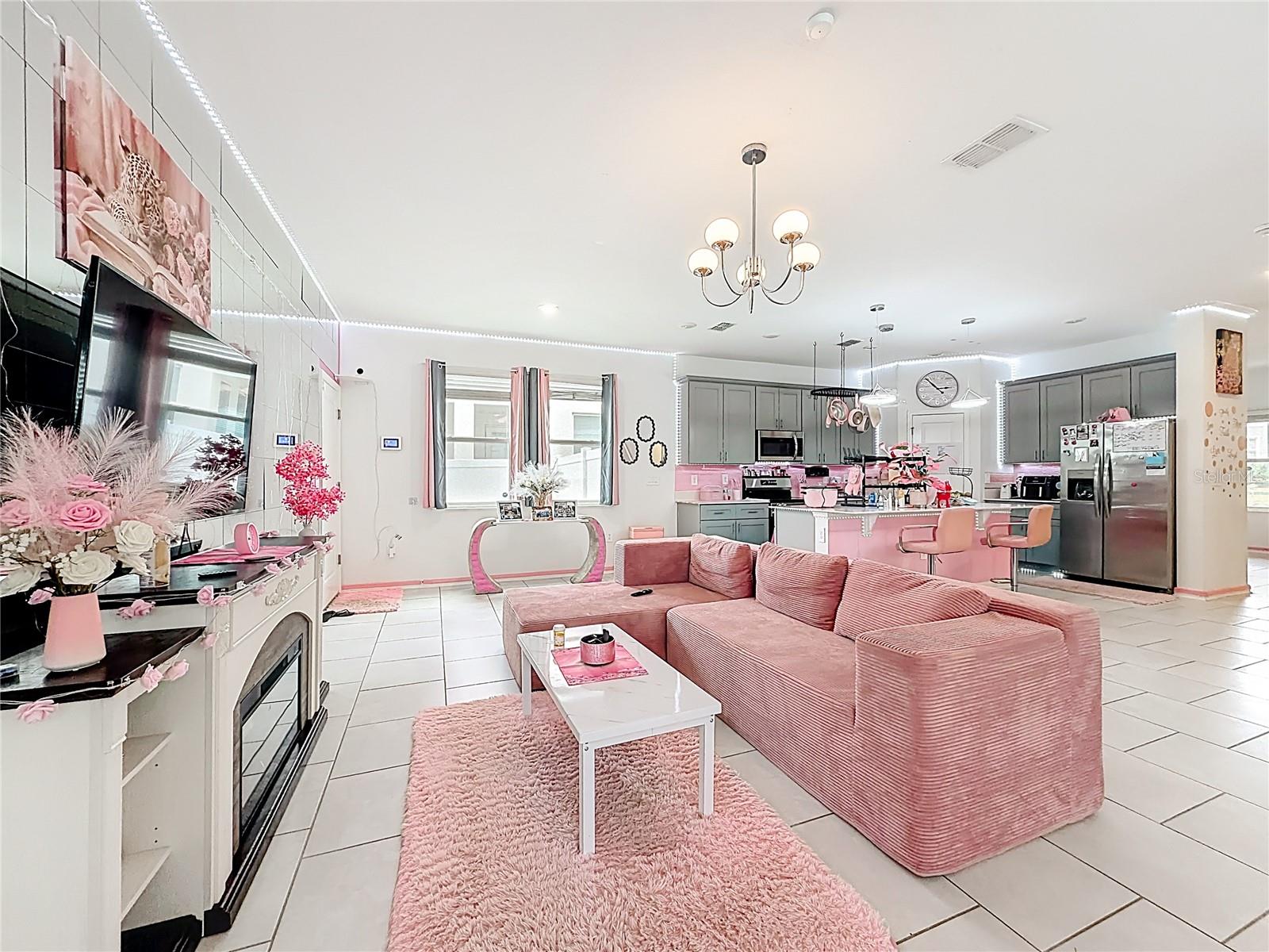 Image 23 of 61 For 2195 Sweet Honey Lane