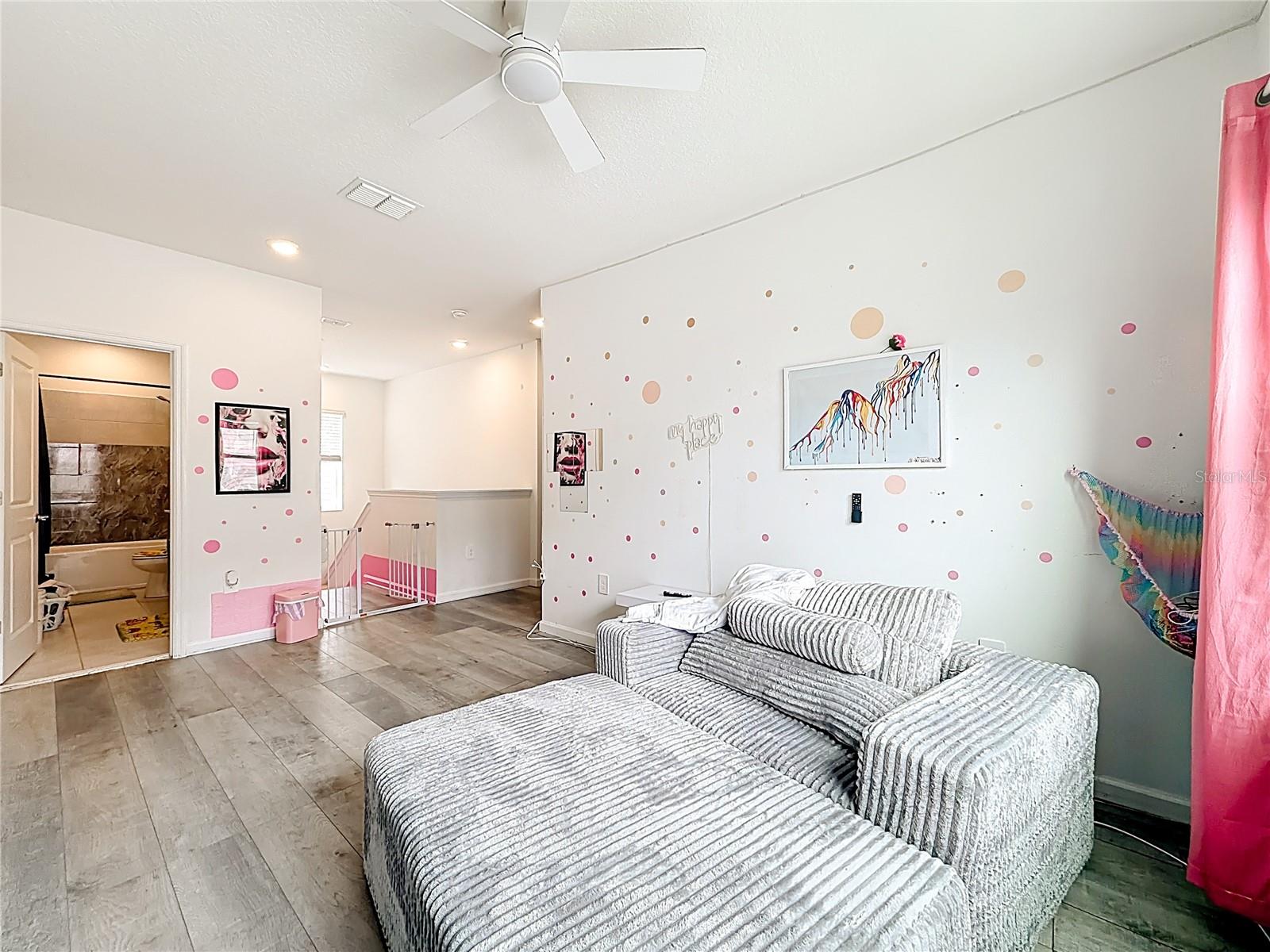 Image 32 of 61 For 2195 Sweet Honey Lane