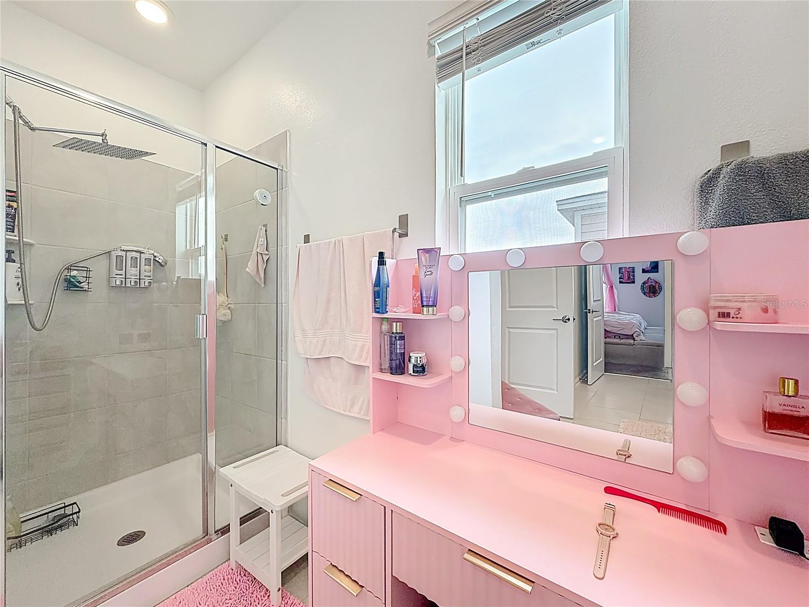 Image 41 of 61 For 2195 Sweet Honey Lane