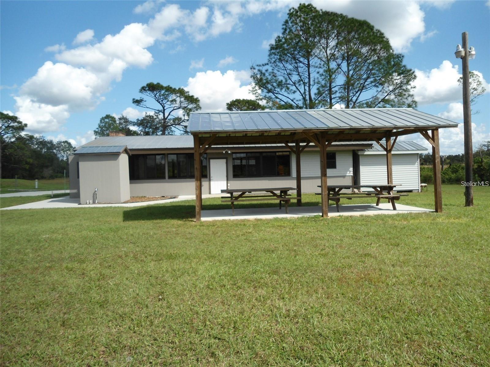 Image 11 of 13 For Apricot Avenue