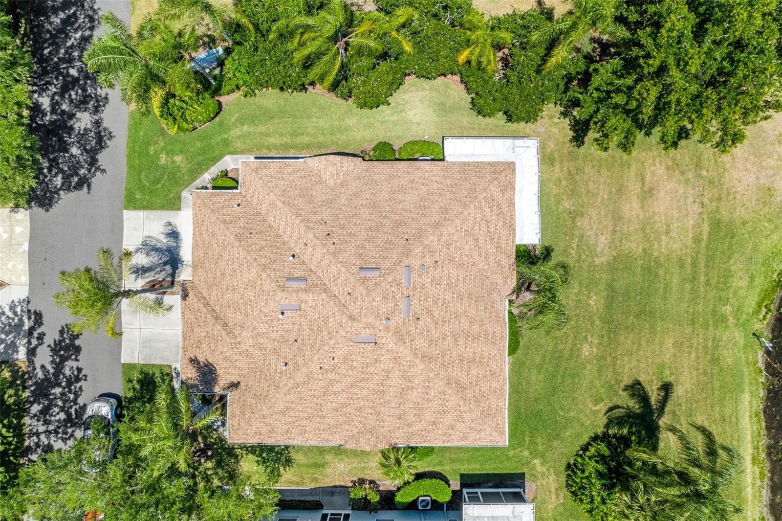 Image 31 of 40 For 1204 Huntington Greens Drive 1204