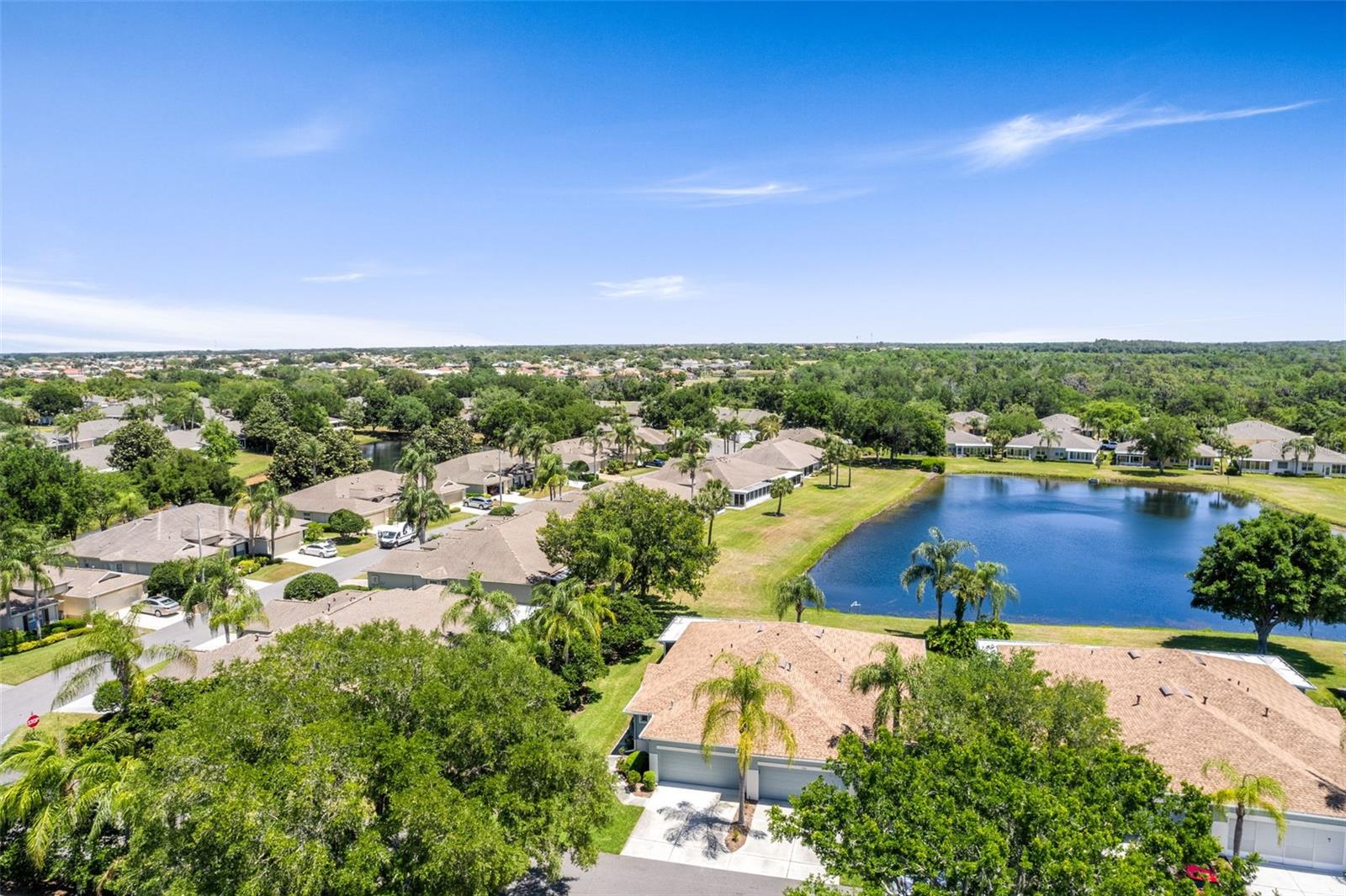 Image 7 of 40 For 1204 Huntington Greens Drive 1204