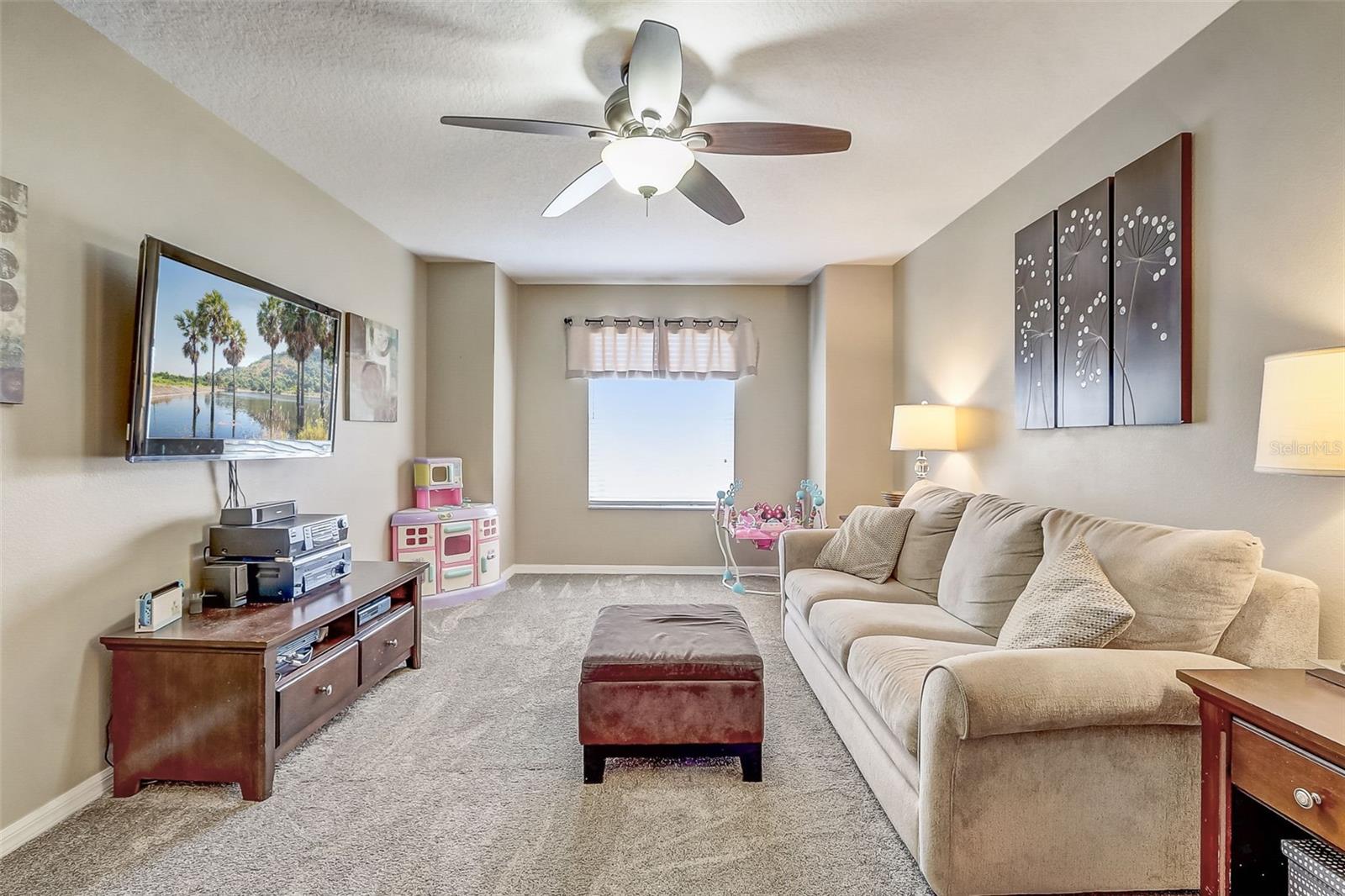 Image 26 of 34 For 2427 Leaning Pine Lane