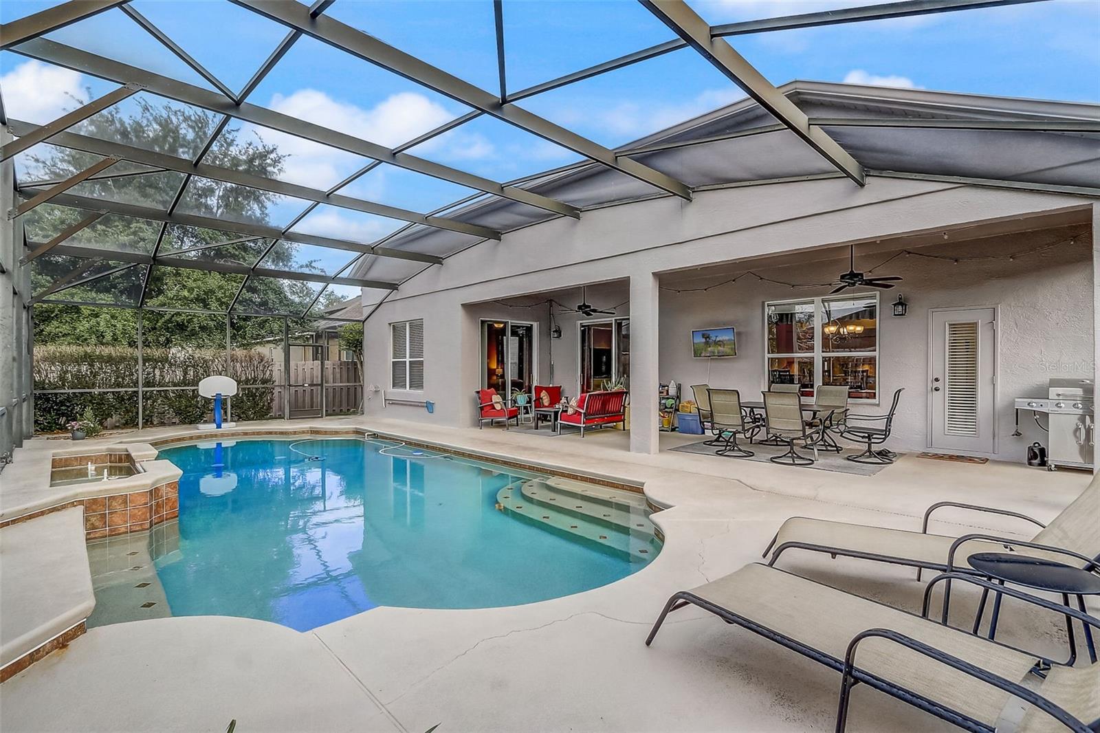 Image 31 of 34 For 2427 Leaning Pine Lane