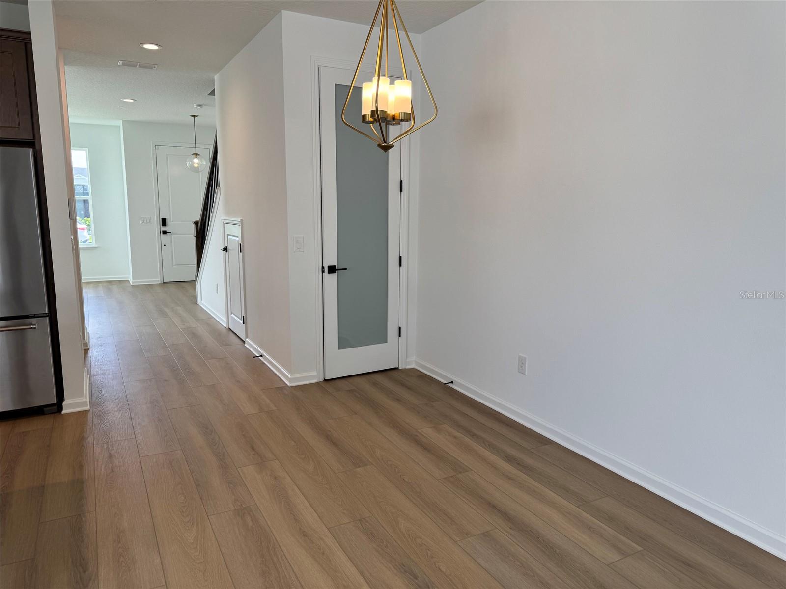 Image 13 of 36 For 1882 Falconhurst Lane