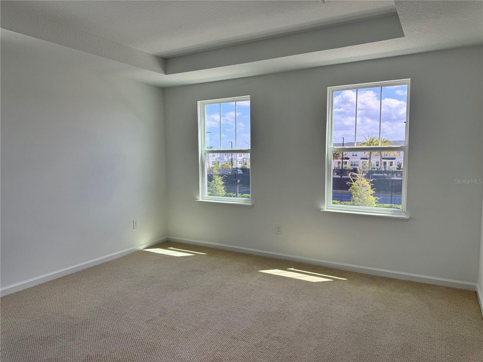 Image 22 of 36 For 1882 Falconhurst Lane