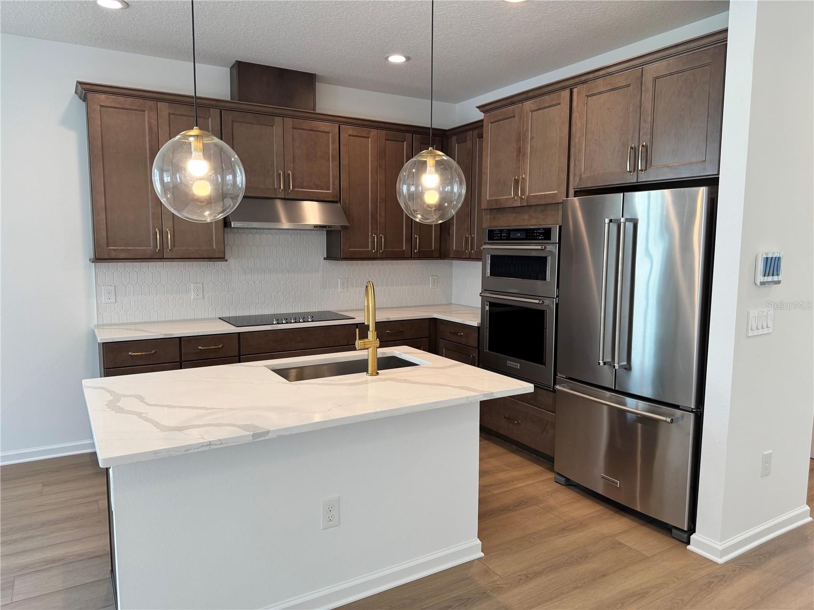 Image 9 of 36 For 1882 Falconhurst Lane