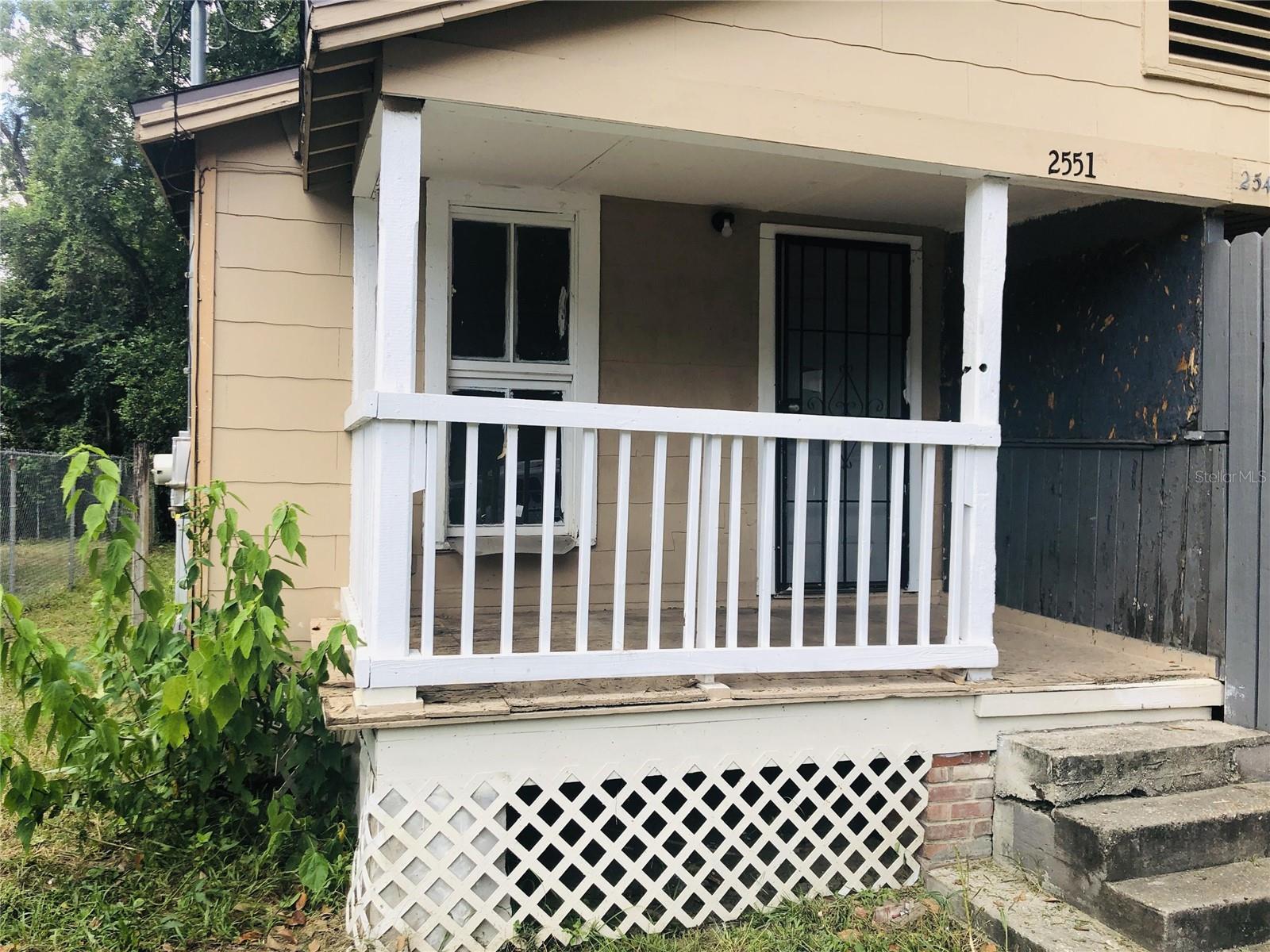 Image 7 of 9 For 2551 Calvin Street