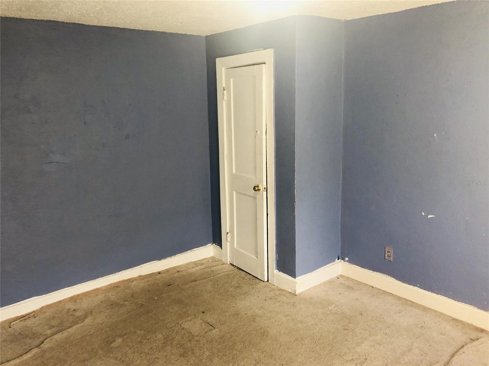 Image 9 of 9 For 2551 Calvin Street