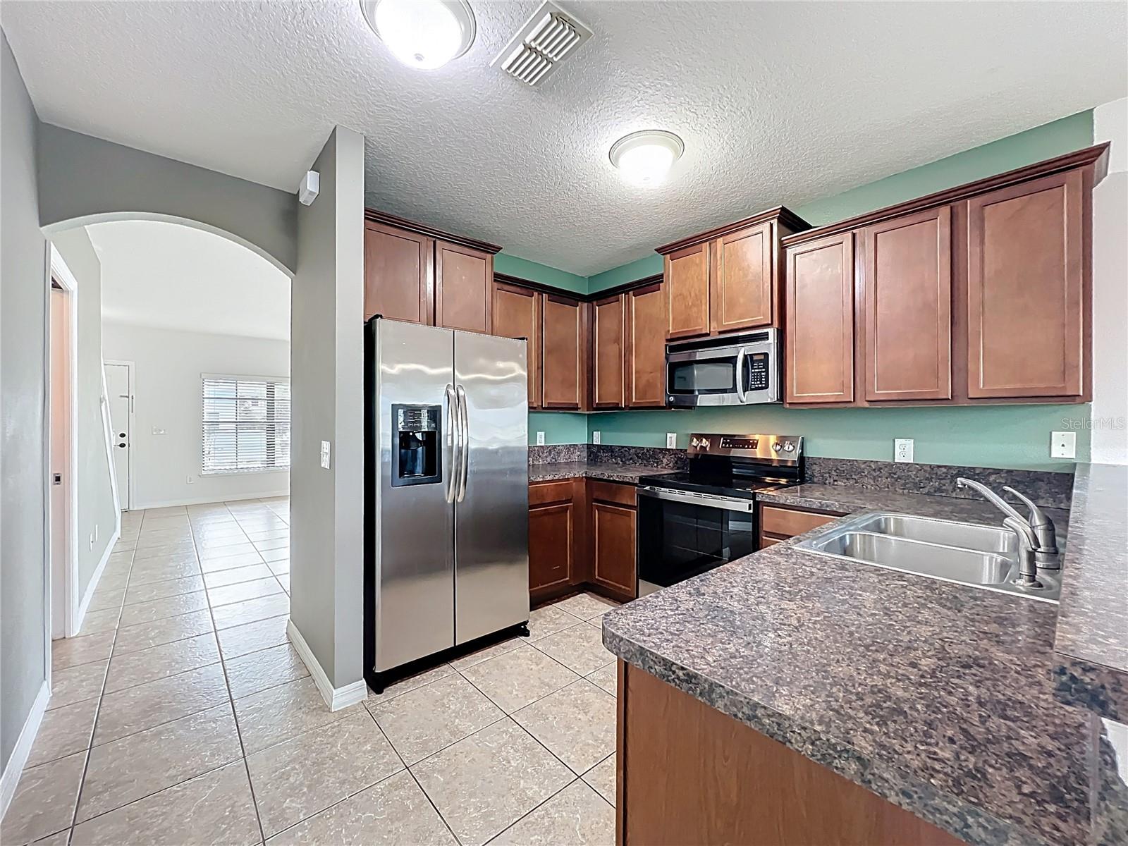 Image 17 of 51 For 1360 Windsor Lake Circle