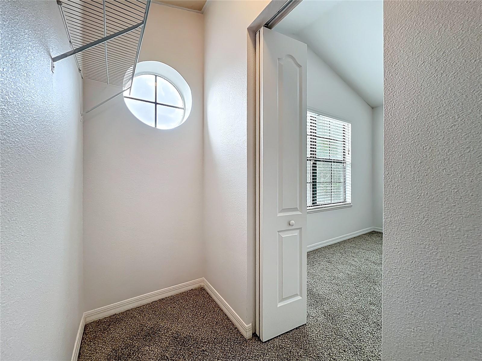 Image 33 of 51 For 1360 Windsor Lake Circle