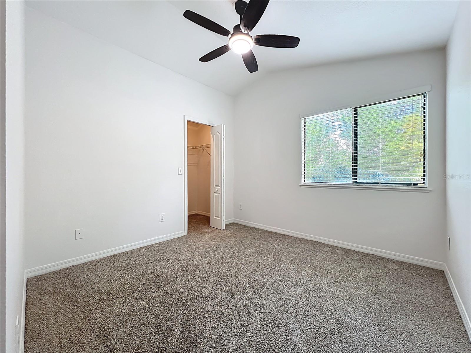 Image 41 of 51 For 1360 Windsor Lake Circle