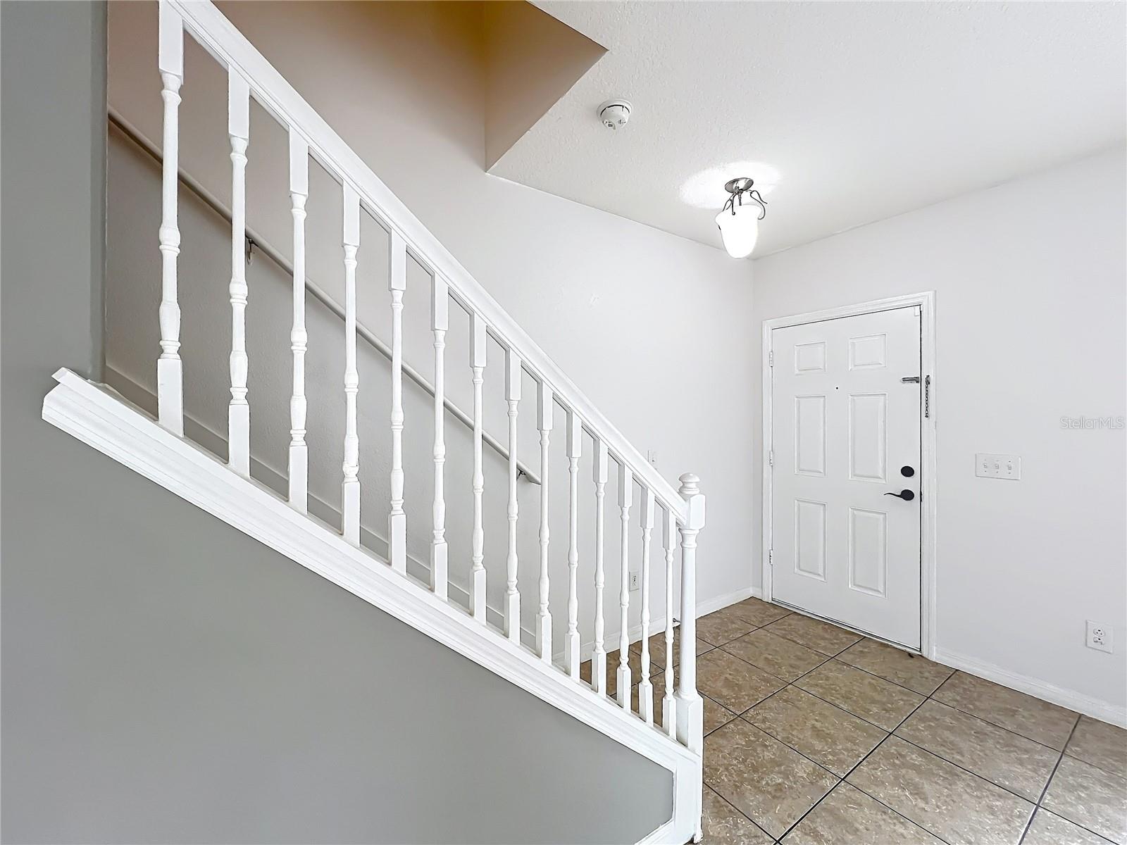 Image 7 of 51 For 1360 Windsor Lake Circle