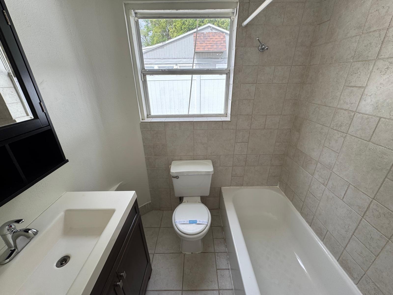 Image 7 of 10 For 2014 Page Avenue