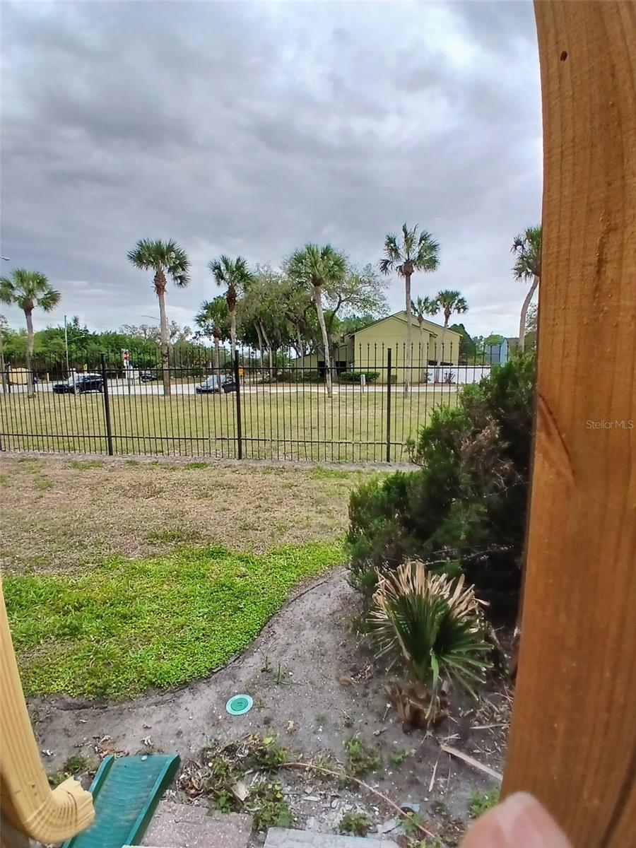 Image 31 of 34 For 7454 Wynnewood Square 188