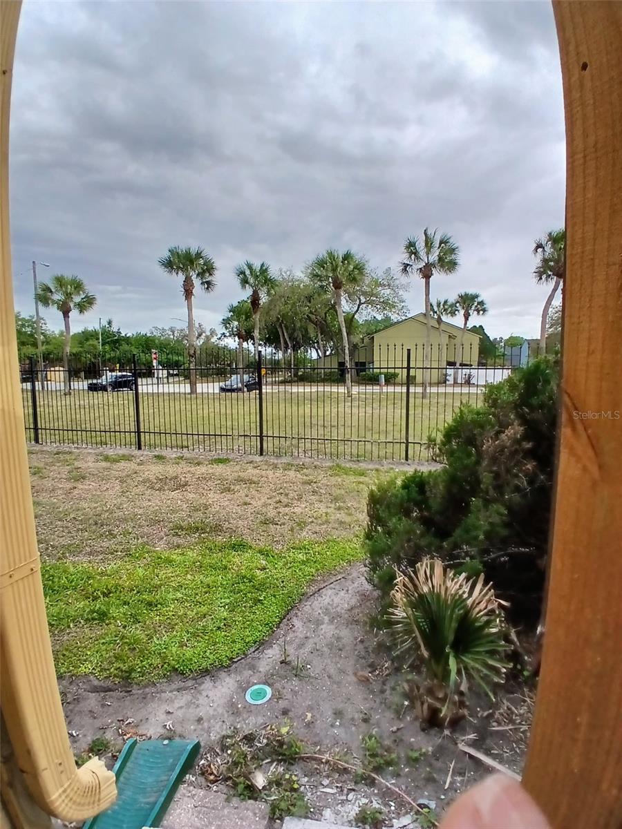 Image 32 of 34 For 7454 Wynnewood Square 188