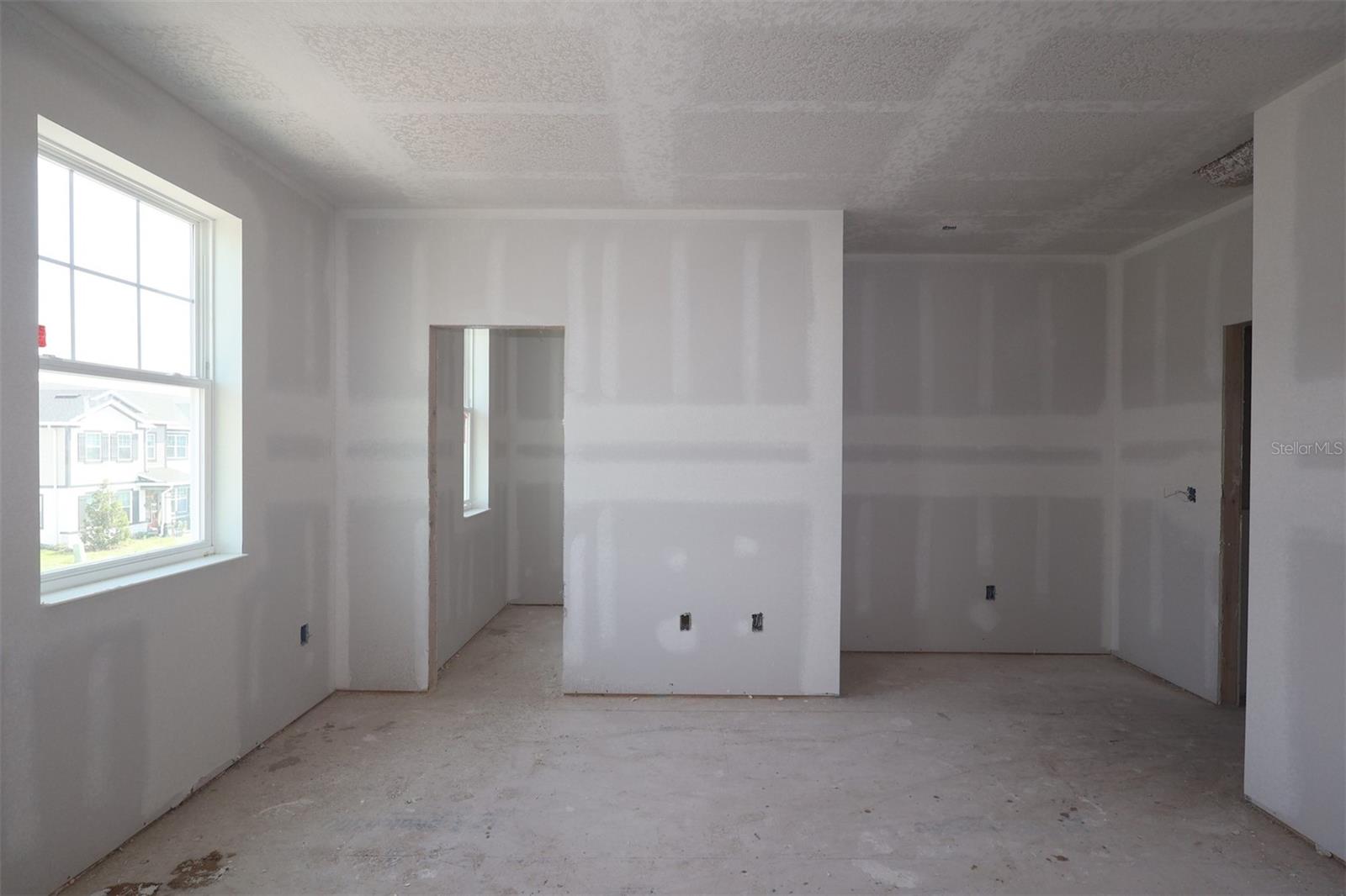 Image 12 of 20 For 1362 Mount Royal Drive