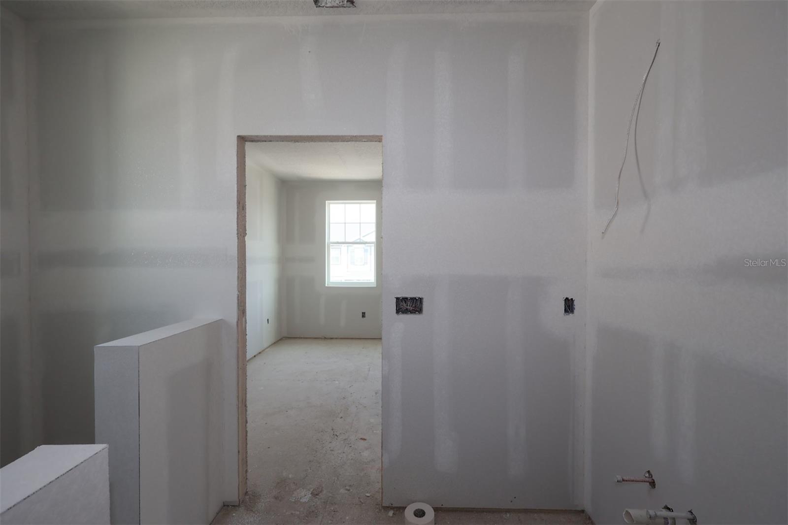Image 13 of 20 For 1362 Mount Royal Drive