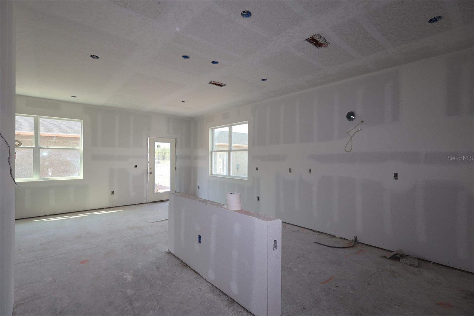 Image 3 of 20 For 1362 Mount Royal Drive