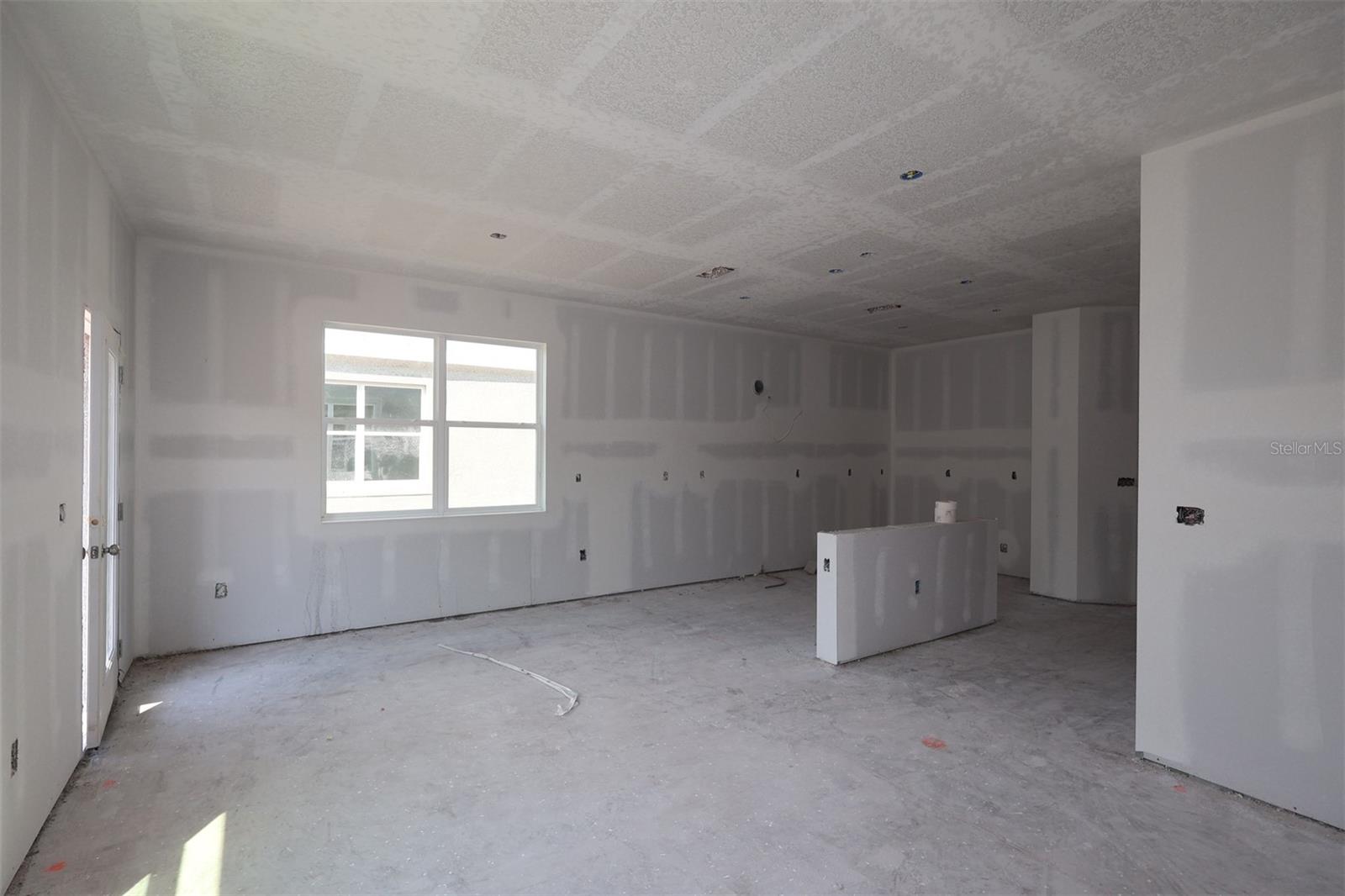 Image 5 of 20 For 1362 Mount Royal Drive